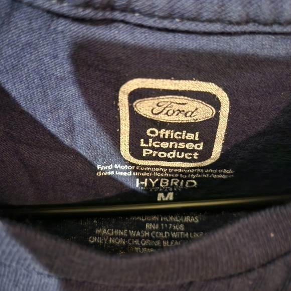 Mens Medium Ford Bronco Shirt (NWOT) - Picture 2 of 2